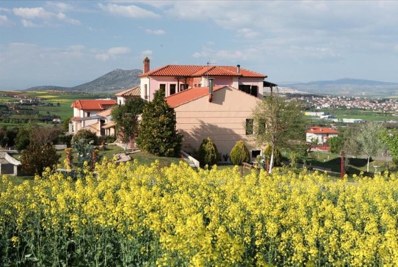 Villa for sale in Suburbs