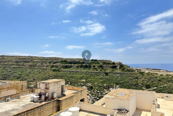 Apartment for sale in Xlendi