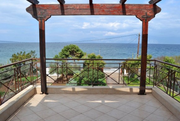 House for sale in Evia
