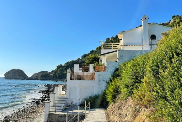 Villa for sale in Corfu Prefecture