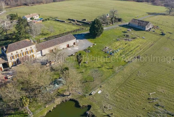 Villa for sale in Aquitaine