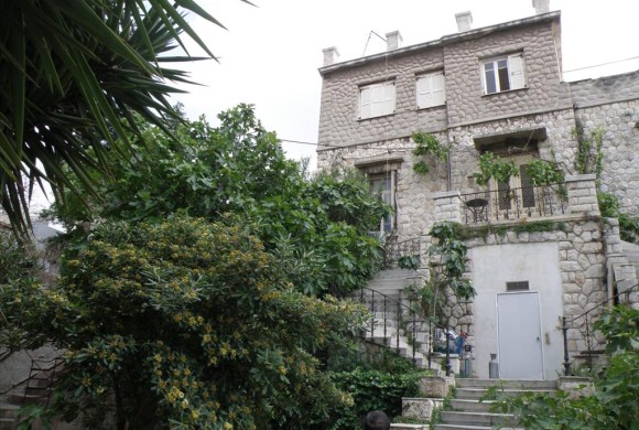 House for sale in Piraeus