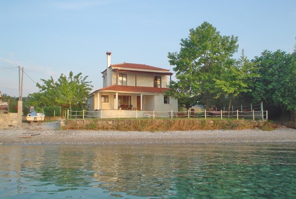 House for sale in Evia