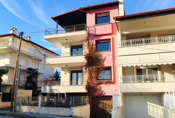 Townhouse for sale in Pieria Prefecture