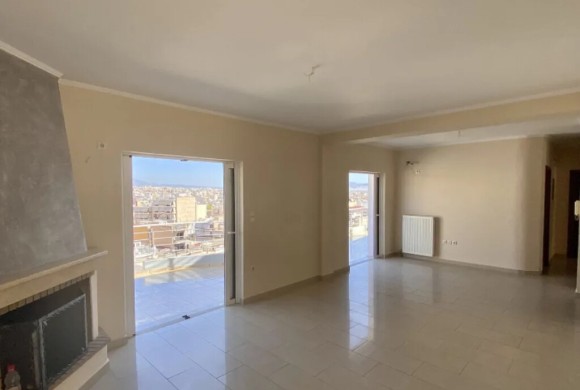 Apartment for sale in Piraeus suburbs