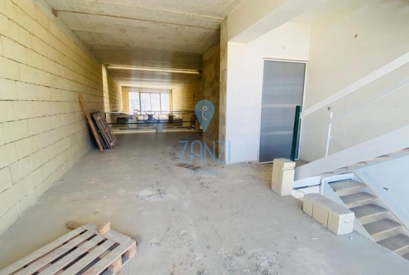 Commercial property for sale in Zebbug