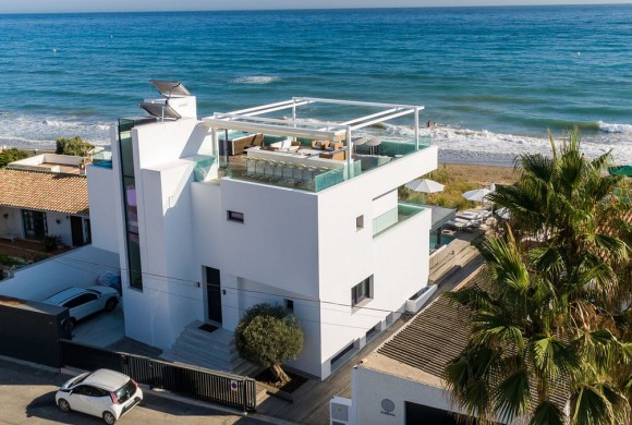 Villa for sale in Marbella