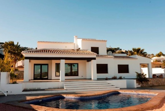 Villa for sale in Alicante