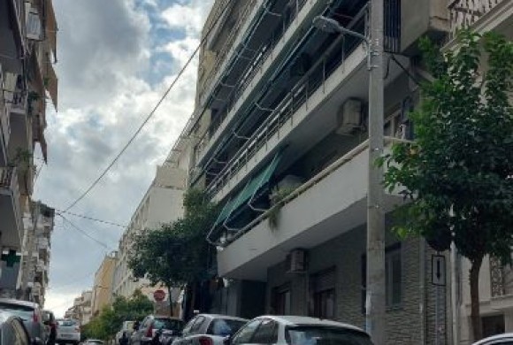 Apartment for sale in Piraeus