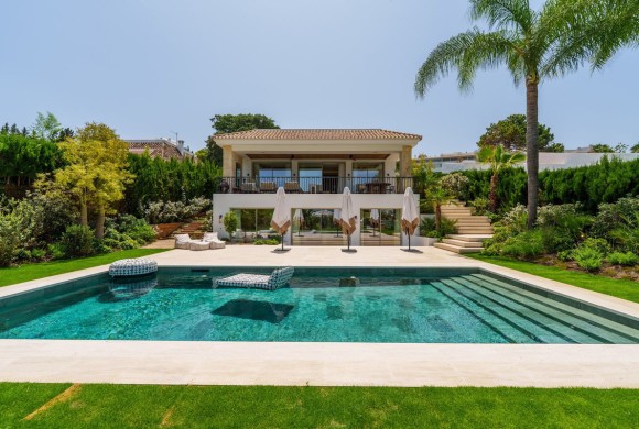 Villa for sale in Malaga