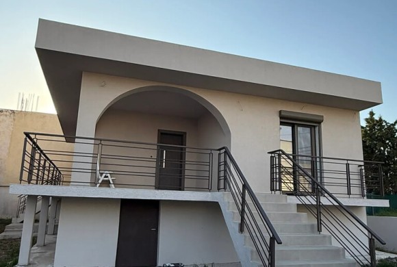 House for sale in East