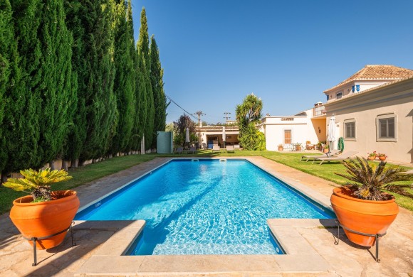 Villa for sale in East algarve