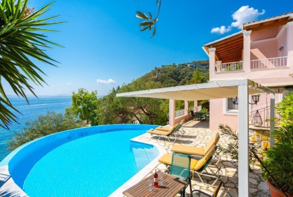 Villa for sale in Corfu Prefecture