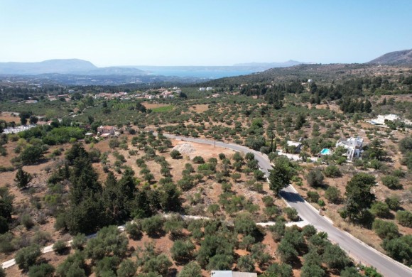 Plot for sale in Crete